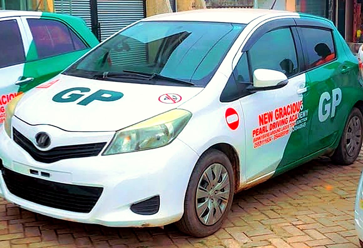 Gracious Pearl training car with the GP markings